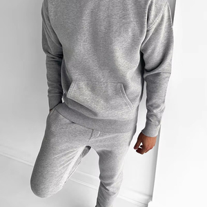 2023 meilleur survêtement de conception imprimé de logo personnalisé pour hommes vente chaude en gros ensemble de style solide pour l'hiver - Product Image 1