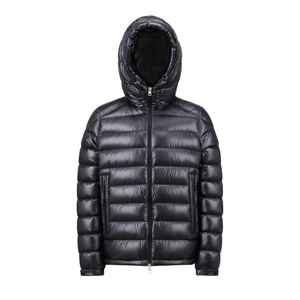 Chaqueta acolchada personalizada de alta calidad con capucha, cierre de cremallera de estilo informal de nailon a prueba de agua para todas las estaciones - Product Image 3