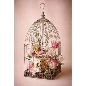 Recién llegado, la mejor calidad, alambre de Metal chapado en oro, soporte de flores de diseñador único, decoración de centro de mesa de boda a un precio impresionante - Product Image 1