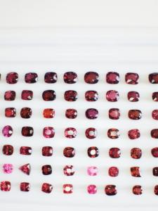 Mélange de spinelle rouge de Birmanie naturelle en forme de lustre AAA de qualité AAA avec une belle couleur et une coupe parfaite pour la fabrication de bijoux - Product Image 4