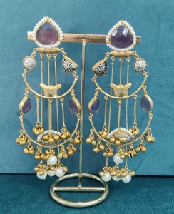 Boucles d'oreilles longues en pierre de Moti et de Monalisa pour femmes, idéales pour les mariages, les occasions festives, les tenues de soirée, qualité supérieure - Product Image 6