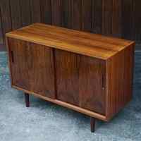 Pieds de meubles ovales en bois massif robustes et modernes sur mesure pour table, chaise, canapé et support - Décoration intérieure