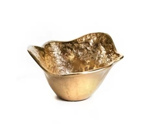 Bol suspendu décoratif en aluminium et laiton finition noire, logo personnalisé, écologique, forme de feuille rustique, décoration intérieure - Product Image 4