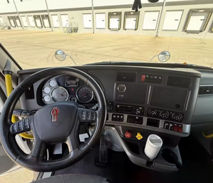 CAMIÓN SEMIRREMOLQUE USADO EN VENTA, Kenworth T680 2021 con Camarote - Camión con Camarote de Techo Elevado de 76 Pulgadas, 450 HP, 12 Velocidades, Transmisión Automática, Listo para Exportar - Product Image 3