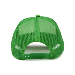 Casquette de camionneur brodée avec logo personnalisé Casquette de baseball 5 panneaux de couleur unie avec maille de style sportif vente en gros à bas prix - Product Image 6