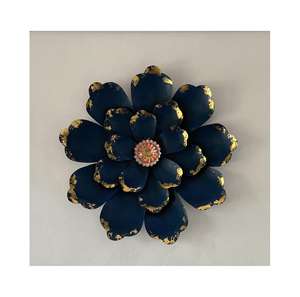 Art mural en métal floral charmant en or et violet, pour un style plus luxueux - Product Image 3