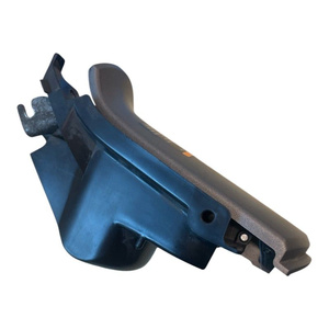 Porte-réservoir d'essence d'origine Yamaha XMAX 300 2018 en plastique - Product Image 4