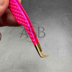 Pince à épiler d'extension de cils à pointe dépoussiérée en diamant en acier inoxydable durable Logo personnalisé Pince à épiler à volume pointu à 90 degrés - Product Image 5