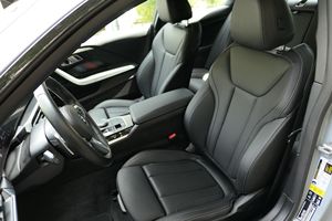 BMW M240i AWD Coupé 2023, Turbo, Cuero, R18, Bajo Kilometraje, Automático, Volante a la Izquierda, Gasolina, Excelente Estado - Product Image 5