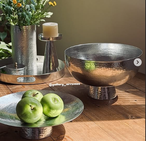 Bol de fruits, de chocolat et de noix en métal argenté pour table à manger élégante et présentation de fête de mariage et de bonbons de fête - Product Image 2