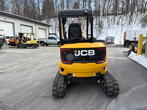 อะไหล่คุณภาพใหม่ปี 2022 JCB 35Z-1 วาล์วไฮดรอลิก Parker 3 ตัน พร้อมแกนแบริ่งสำหรับขาย - Product Image 2