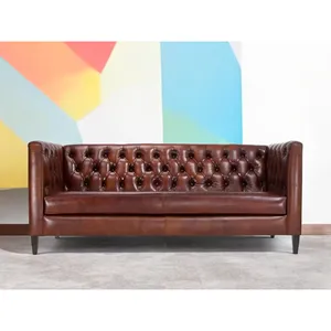 Juego de Sofás Chesterfield de Cuero Genuino Monaco Buff, Muebles de Cuero para Sala de Estar y Apartamento - Product Image 1