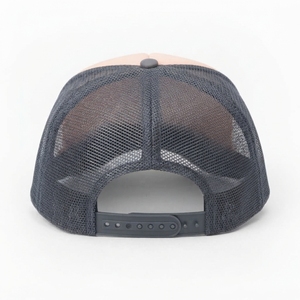 Casquette de camionneur 5 panneaux en maille avec logo brodé, ajustable, unisexe, décontractée, rose et gris, devant en mousse, logo personnalisé, vente en gros, OEM - Product Image 3