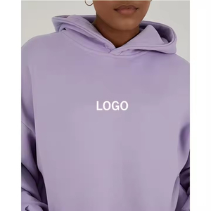 Conjunto de Sudadera con Capucha y Pantalones Deportivos de Lujo Personalizados OEM, Color Morado, Estilo Urbano para Mujer, Corte Regular, Logotipo Frontal, Cierre de Invierno, Ropa Deportiva Sólida - Product Image 4
