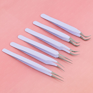 Cils d'isolation droits en acier inoxydable avec logo personnalisé Pince à épiler en fibre Pointe pointue pince à épiler à volume classique incurvée - Product Image 4