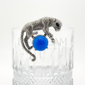 เข็มกลัดเสือดาวหรูหราพร้อม925เพชรหรูหราสง่างามเงินสเตอร์ลิงเข็มกลัดเพชรโมอิสซาไนต์ของผู้หญิงที่ไม่ซ้ำใครเครื่องประดับที่ทันสมัย - Product Image 1