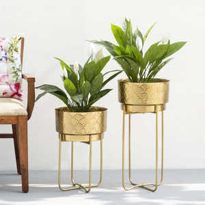 Jardinière élégante avec support, ensemble de 2 pour la décoration de la maison, de l'hôtel, de couleur dorée, en métal et en bois, support pour fleurs et Pots - Product Image 2