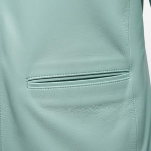 Chaqueta de motorista de piel de oveja para hombre, proveedor mayorista de fábrica OEM, diseño personalizado, abrigo de motocicleta con estilo cálido, frente de invierno duradero - Product Image 4