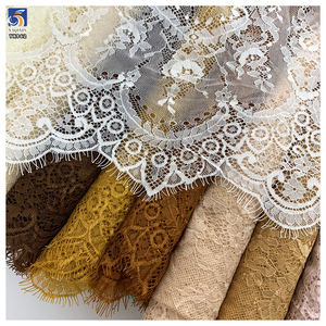 YX962 300CM*150CM Tessuto in Pizzo Color Pelle Avorio in Poliestere Personalizzato per Tessuti d'Arredamento e Abbigliamento - Product Image 1