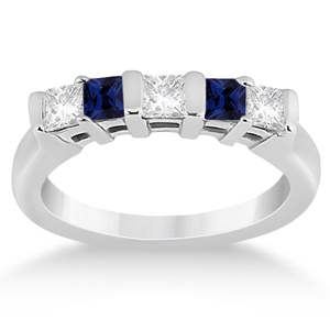 Bague vintage en or blanc 18 carats avec saphir bleu de 0,56 ct et diamant, incrustation de 5 pierres de zircon et de perles, plaqué or jaune - Product Image 1