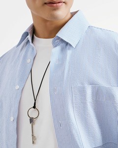 Camisa de Manga Larga a Rayas de Algodón Transpirable Informal de Otoño para Hombre con Etiqueta Decorativa, Corte Holgado de Routine Vietnam - Product Image 4