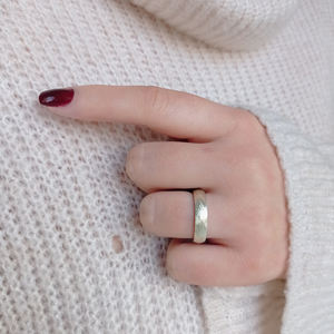 Bague de promesse en or massif 14K faite à la main, alliances de mariage mates quotidiennes pour femmes, cadeau d'anniversaire délicat pour ses bijoux turcs - Product Image 3