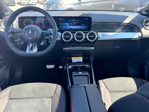 Clean New 2024 Noir Mercedees-Benzz AMG GLB 35 Base - Product Image 3