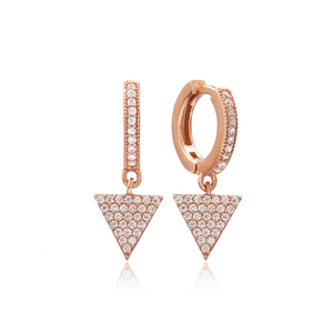 Boucles d'oreilles pendantes en forme de triangle avec pierres CZ, fabrication artisanale turque, en argent sterling 925, bijoux fins tendance - Product Image 1