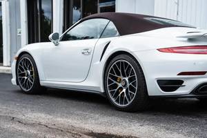 Mejor Precio para Porsche 911-Turbo S Coupé 3.8L Twin-Turbo AWD Automático de Lujo, Usado, 2014, Volante a la Izquierda, Cuero Oscuro, R18 - Product Image 5