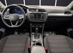 Volkswagen Tiguan S 2022 Seminuevo, SUV 4x4 (2.0L 4 cilindros Turbo 8A) - Product Image 4