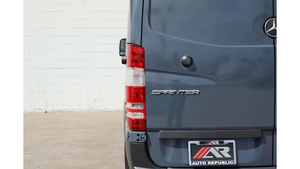 รถตู้บรรทุกสินค้า Mercedes-Benz Sprinter ปี 2018 สภาพดี ใช้งานน้อย - Product Image 6