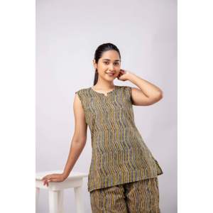 ชุดนอนผู้หญิงแบบทอติดกระดุมพร้อมโลโก้สั่งทำ (SHKY1040) - Product Image 4