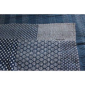 Cubrecama de Algodón Indio Kantha con Parches Indigo, Hecho a Mano, de Lujo, en Tamaños King y Queen, Peso Personalizado para Hogares y Hoteles - Product Image 4