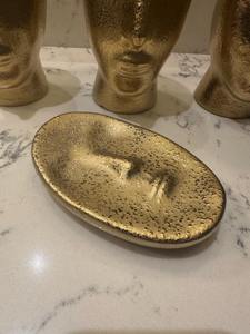 ชุดห้องน้ำดีไซน์หน้าโลหะไม่เหมือนใครเหมาะสำหรับการตกแต่งห้องน้ำในรีสอร์ทและการแสดงของขวัญของโบราณจากอินเดีย - Product Image 4