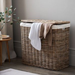 Panier à linge en rotin artistique de qualité supérieure avec fini brillant parfait pour les intérieurs rustiques et les maisons minimalistes à la mode - Product Image 6