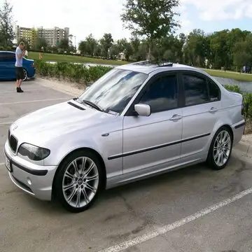 Carro 5 porte 2004 BMW 3 serie E46 M3 CSL SMG coupé in vendita/usato BMW 3 serie 1.9 litri auto in vendita