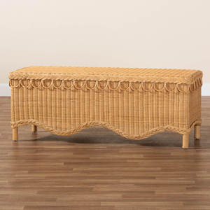 Banco Decorativo de Ratán Estilo Bohemio DreamCraft con Borde Festoneado, Elegante Mueble de Dormitorio de Vietnam - Product Image 1