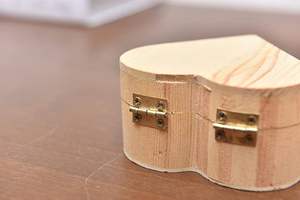 Mini boîte à bijoux en velours avec motifs personnalisés organisateur de rangement boîte à bijoux en bois brun pour bagues boucle d'oreille BY HF CRAFTS - Product Image 5