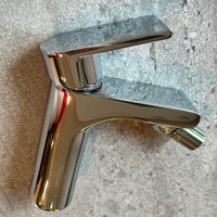Fratelli Pellizzari Mitigeur de bidet Robinet en laiton chromé à levier unique Design italien moderne avec contrôle précis de l'eau