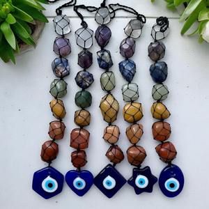 MUNTAHA AGATE Pierre roulée des sept chakras avec support, protection contre le mauvais œil, purification énergétique, écologique, 15-20 cm, décoration Feng Shui pour la maison - Product Image 2