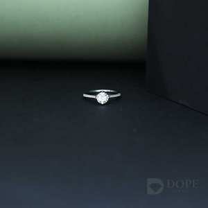 Anillo de compromiso Moissanite Round Diamond Lab creado para acero inoxidable unisex con diseño exclusivo para cada ocasión - Product Image 2