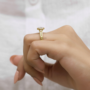 1,50 Carat Asscher Cut Moissanite Diamond Split Shank Bezel Set Anillo de bodas-Catedral Regalo de cumpleaños Anillo de compromiso para mujeres - Product Image 4