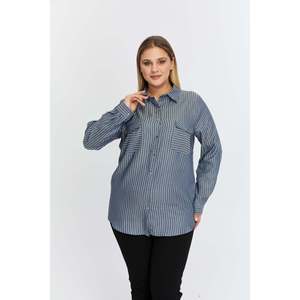 Chemise grande taille avec poche asymétrique, Indigo - Product Image 1