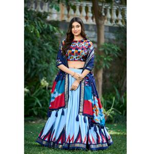 Lehenga Choli en soie de Tussar pure tissée à la main de fabrication indienne pour les femmes et les occasions de fête disponibles à un prix abordable - Product Image 1