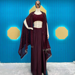 Élégant choli tube en soie style western avec jupe drapée pour soirée - Product Image 1