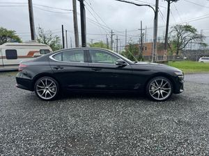 2024G-e-n-e-s-i-s G 7 0 2.5T Standard AWD faible kilométrage et prix abordable en stock prêt pour l'expédition - Product Image 2