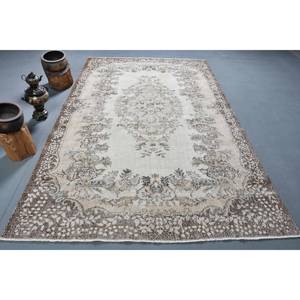 พรมตุรกี6 x 9.6ft วินเทจสีเบจสีน้ำตาลคลาสสิกพื้นที่ขนาดใหญ่ผ้าขนสัตว์ด้านหลังห้องโถงที่มีลวดลายนามธรรมเป็นรูปสี่เหลี่ยมผืนผ้าสำหรับห้องพัก - Product Image 1