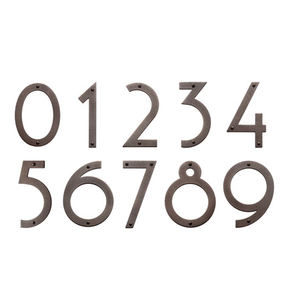 Números de puerta de casa modernos de latón pulido - Product Image 6