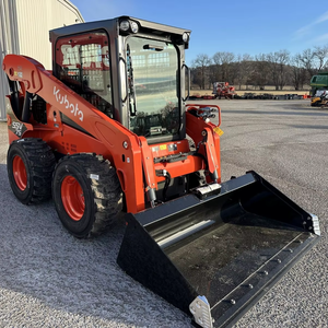 Chargeuse compacte Kubota SSV75 avec système hydraulique à haut débit, livraison rapide, composant de moteur à noyau, équipement lourd - Product Image 1