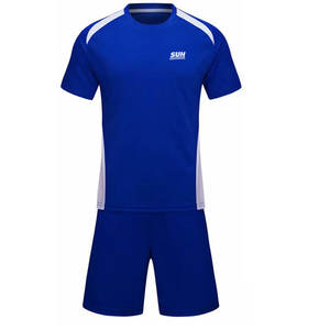 ชุดกีฬาฟุตบอลดีไซน์โดดเด่น ราคาประหยัด สีและขนาดสั่งทำได้ คุณภาพสูง ระบายอากาศได้ดี สำหรับผู้ใหญ่ 男女兼用 - Product Image 1